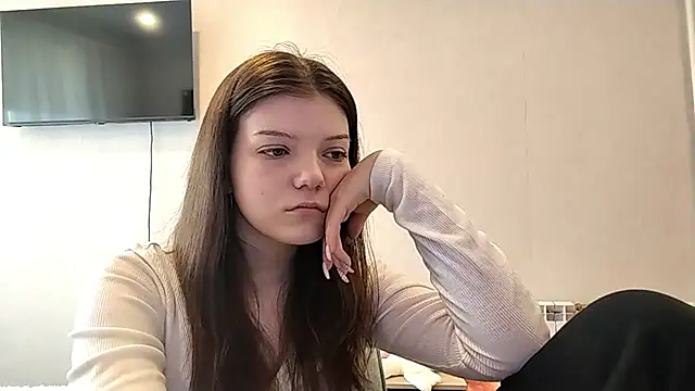Helgawithyou online show from April 2026 01:34:01 PM
