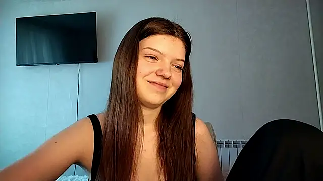 Helgawithyou online show from April 2026 02:14:01 PM