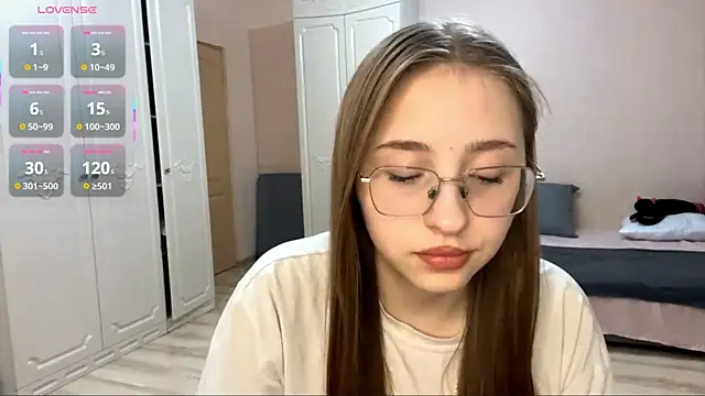Vickyfaith online show from May 2026 10:26:01 PM
