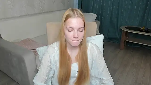 PetraRohal online show from March 2026 07:43:02 AM