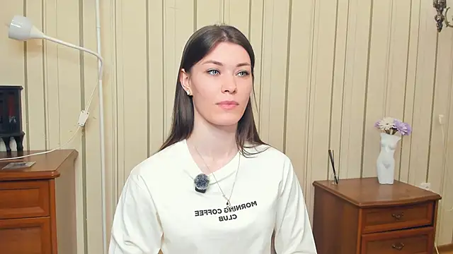 JulissaLipoma online show from March 2026 06:02:02 AM