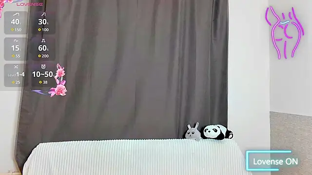 Emily Nelsonn online show from April 2026 04:02:02 PM