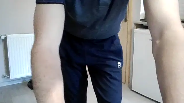 alekssierto online show from April 2026 10:39:01 AM