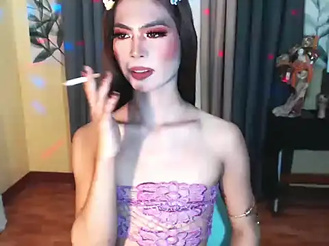 2fuckingwildDolls online show from April 2026 12:02:02 AM