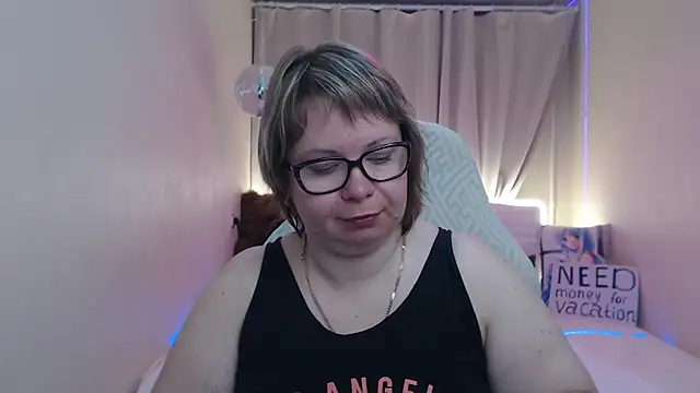 Snapshot of BonnnyBoobsy chatting on May 2026 06:40:01 PM BonnnyBoobsy online show from May 2026 06:40:01 PM