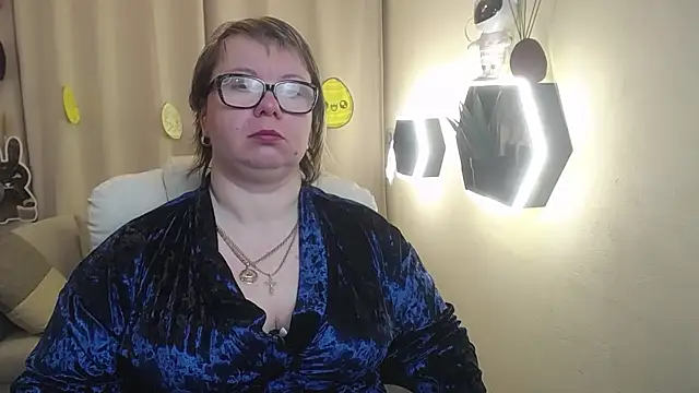 BonnnyBoobsy online show from April 2026 06:05:02 AM