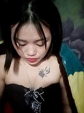 Eli18 online show from April 2026 01:23:01 PM