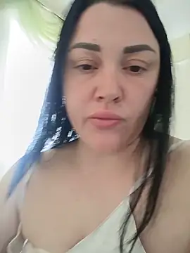 Elsie-Nora online show from May 2026 06:54:02 AM