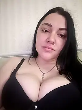 Elsie-Nora online show from April 2026 07:48:02 AM