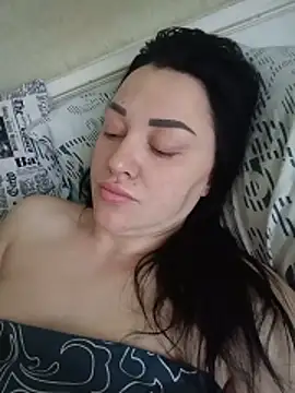 Elsie-Nora online show from May 2026 04:44:02 AM