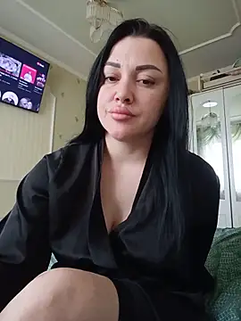 Elsie-Nora online show from May 2026 05:45:02 AM