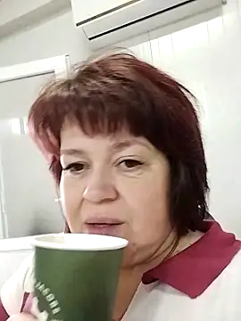 ViktoriaToytor55 online show from April 2026 07:32:02 AM