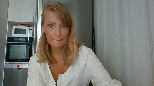 Snapshot of Satu8 chatting on June 2026 10:54:02 AM Satu8 online show from June 2026 10:54:02 AM