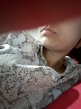 Isabelmotta  online show from April 2026 02:26:01 AM