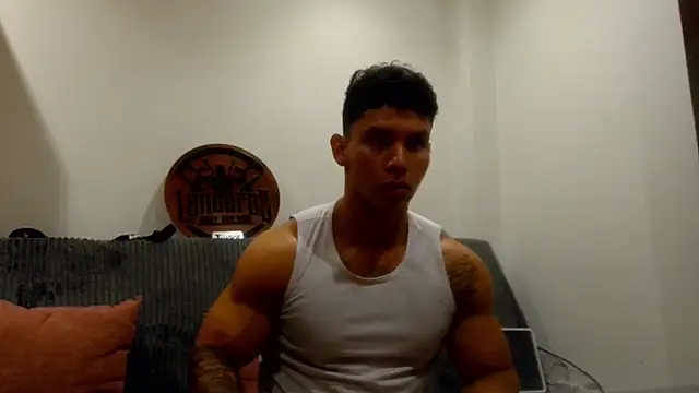 Snapshot of JAYCAM_ chatting on May 2026 02:08:01 AM JAYCAM online show from May 2026 02:08:01 AM