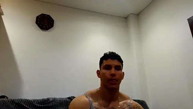 Snapshot of JAYCAM_ chatting on May 2026 01:33:01 AM JAYCAM online show from May 2026 01:33:01 AM