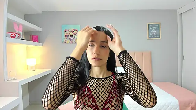 Snapshot of Violetta_keller chatting on April 2026 12:52:02 PM Violetta keller online show from April 2026 12:52:02 PM