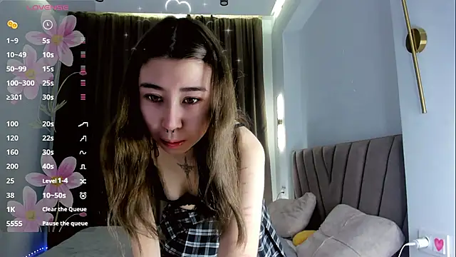 gigi meii online show from April 2026 01:04:02 PM