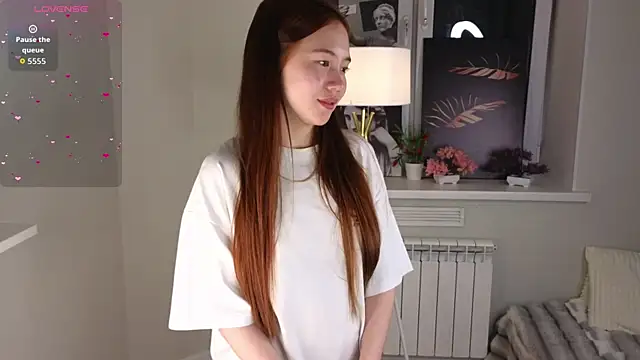 RoniDetterich online show from April 2026 05:14:02 PM