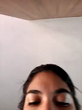 isabellahofmann online show from May 2026 02:56:01 PM
