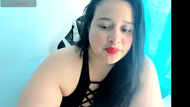 Atenea 19  online show from May 2026 05:16:02 PM
