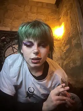 Julia Darkyyy online show from March 2026 06:42:02 PM