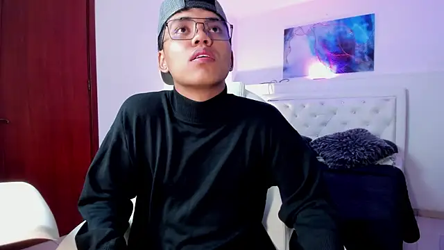 thiagosterling online show from April 2026 11:55:02 PM