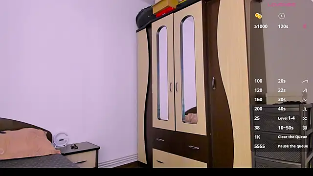 MiaCrush69 online show from May 2026 02:37:01 AM