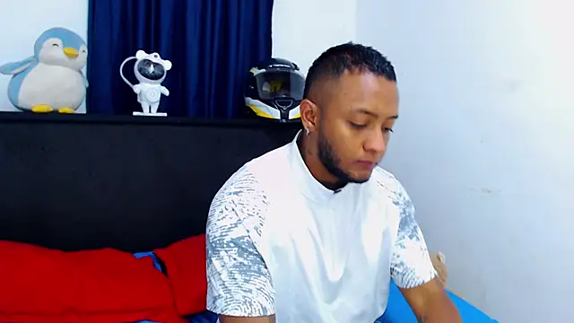 MascTyler online show from April 2026 10:22:02 PM