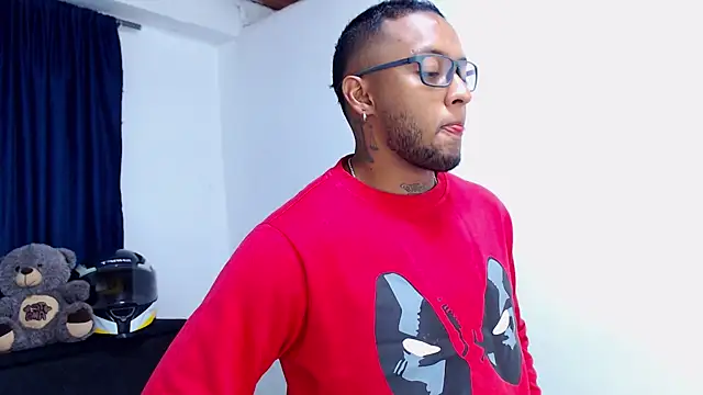 MascTyler online show from April 2026 11:28:01 PM