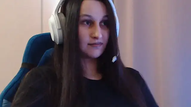 RiffedEye online show from April 2026 02:13:02 PM