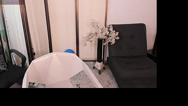 MilaHeat1 online show from June 2026 08:17:02 PM