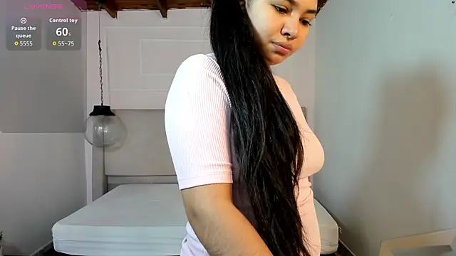 MilaHeat1 online show from June 2026 07:57:01 PM