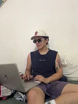 Snapshot of Hazhitr chatting on March 2026 01:50:01 AM Hazhitr online show from March 2026 01:50:01 AM