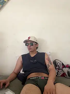 Snapshot of Hazhitr chatting on March 2026 02:40:01 PM Hazhitr online show from March 2026 02:40:01 PM