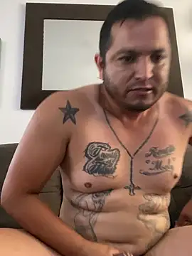 HOTB0Y18 online show from March 2026 10:00:02 PM