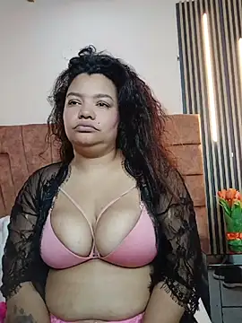 Lara Seduce online show from May 2026 01:37:01 AM
