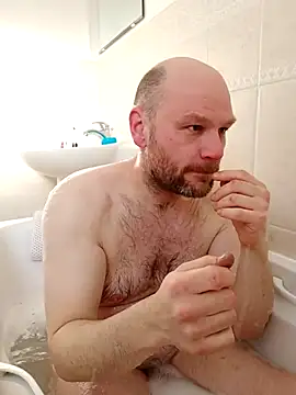 pitch 122 online show from April 2026 05:03:01 PM