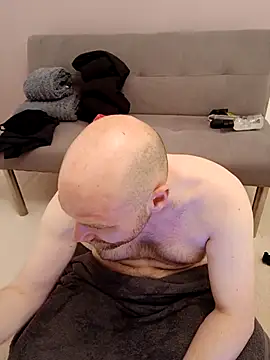 pitch 122 online show from April 2026 07:07:02 PM