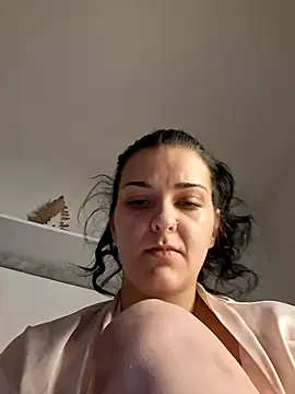 KitKatQueen online show from March 2026 08:32:02 PM