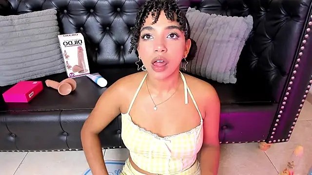 Snapshot of JazmyXXX chatting on June 2026 08:42:01 PM JazmyXXX online show from June 2026 08:42:01 PM