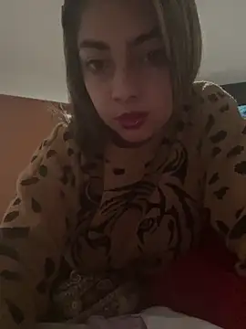 yelena mutizz1 online show from April 2026 04:24:02 PM