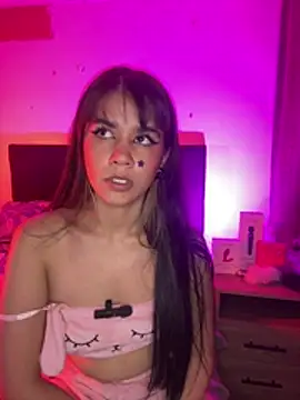 Snapshot of Bell_Marriny chatting on March 2026 02:45:02 AM Bell Marriny online show from March 2026 02:45:02 AM