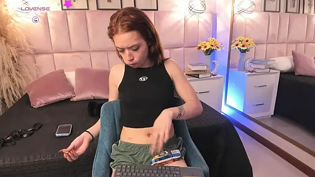 Honney Taylor online show from April 2026 08:48:01 AM