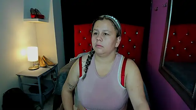 ScarletBigTitties online show from April 2026 11:59:02 AM