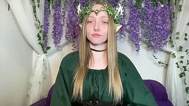 ElfGirlAna online show from March 2026 03:24:01 PM
