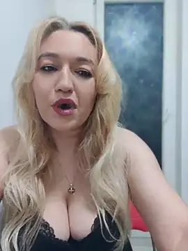 LexaVelure online show from April 2026 08:26:02 PM