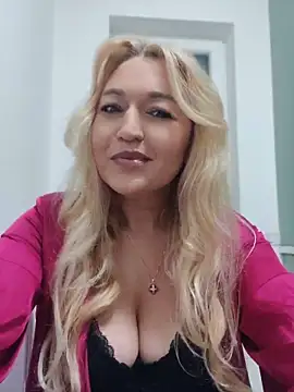 LexaVelure online show from April 2026 09:21:01 PM