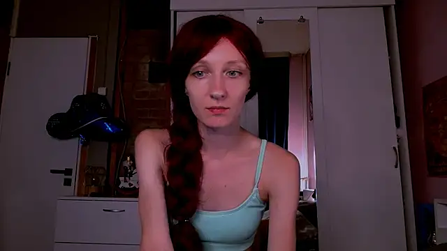Snapshot of bzzz_bzzz chatting on June 2026 10:18:02 PM bzzz bzzz online show from June 2026 10:18:02 PM