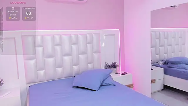 Snapshot of KylieLumi chatting on March 2026 11:55:02 AM KylieLumi online show from March 2026 11:55:02 AM